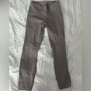 25’’ Lululemon Leggings